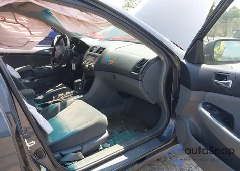 2007 Honda Accord 2.4 Lx z USA, uszkodzony, nr VIN 1HGCM56477A218970